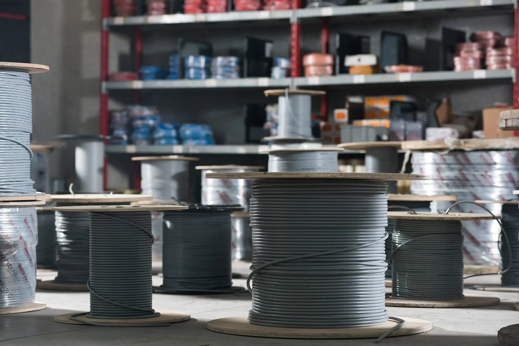 Сборка кабельного жгута и разъёмов для станка